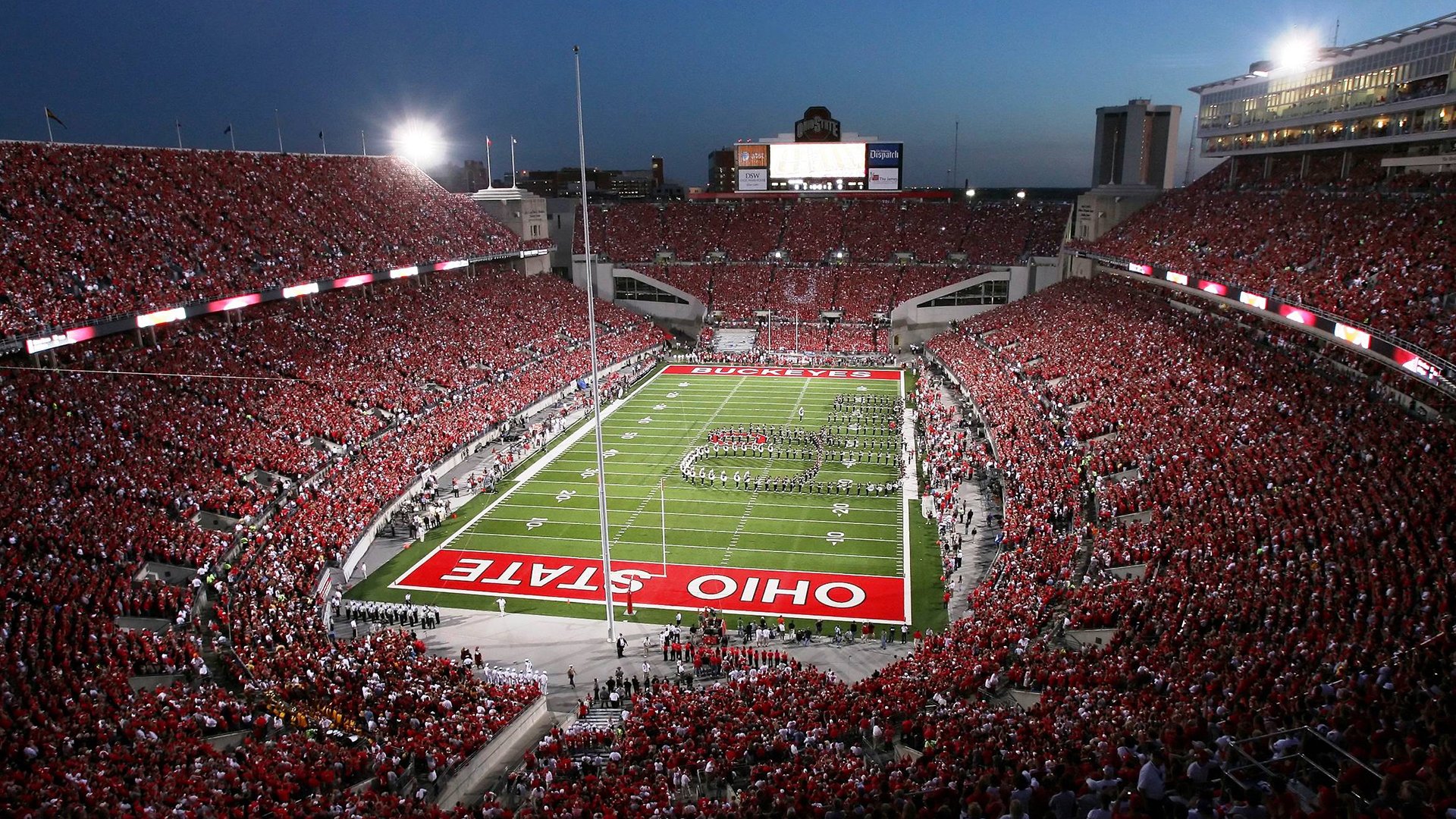 特色足球文化在“一带一路”沿线国家中逐渐推广，加强国际交流